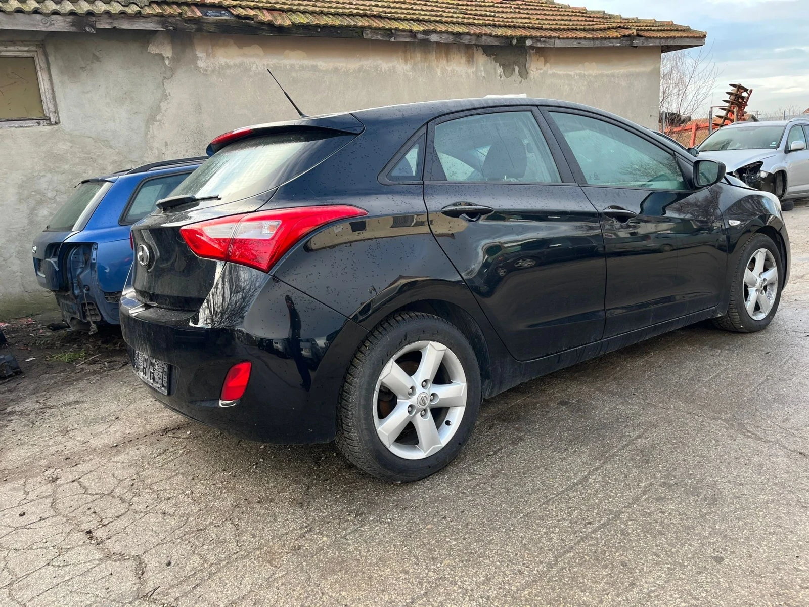 Hyundai I30 1.4i 16v - изображение 3