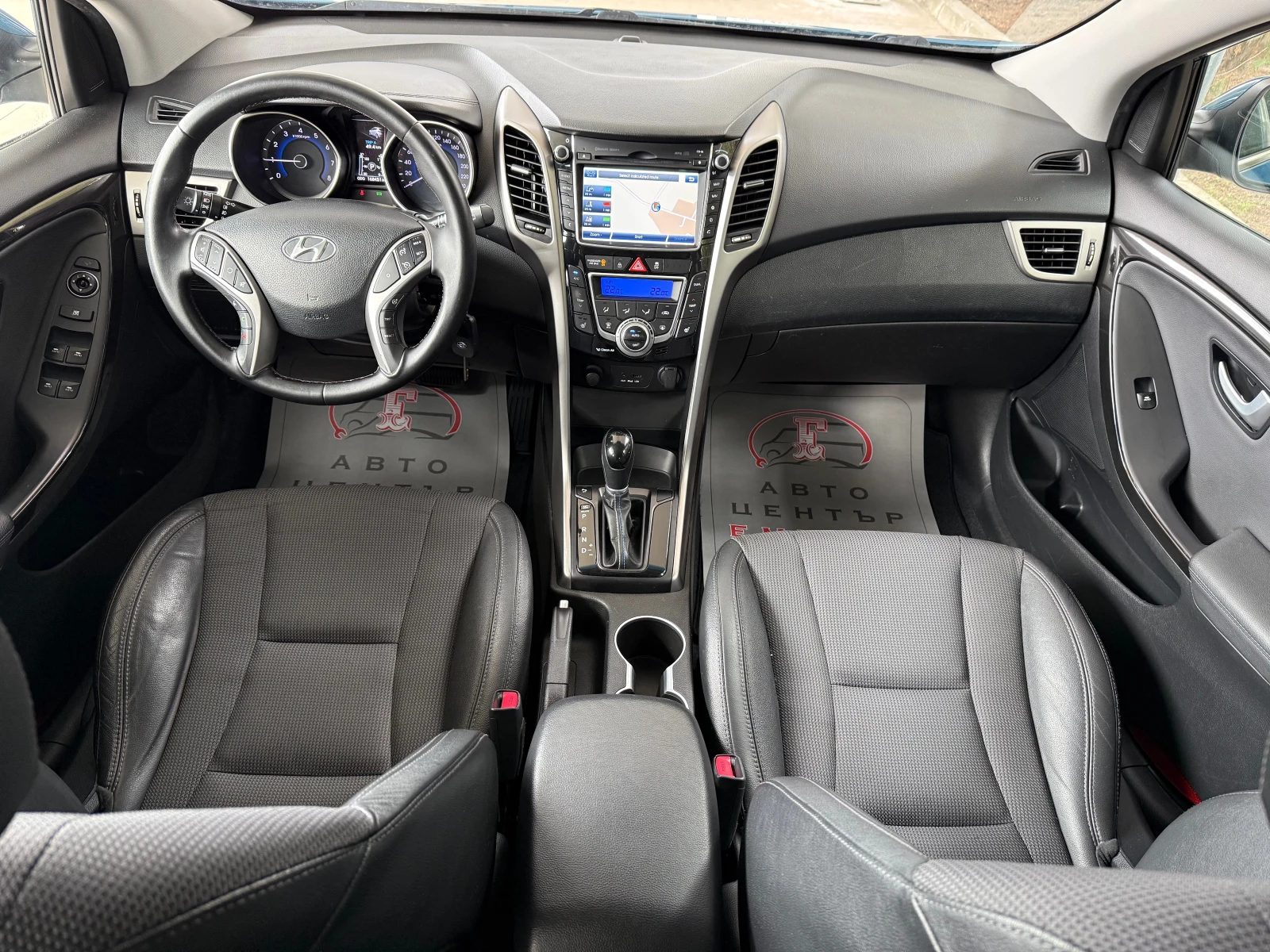 Hyundai I30 1.6 GDI , снимка 9 - Автомобили и джипове - 53924775