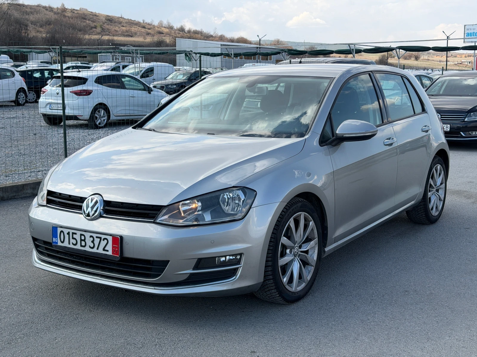 VW Golf 1.6 TDI DSG, снимка 3 - Автомобили и джипове - 54147857