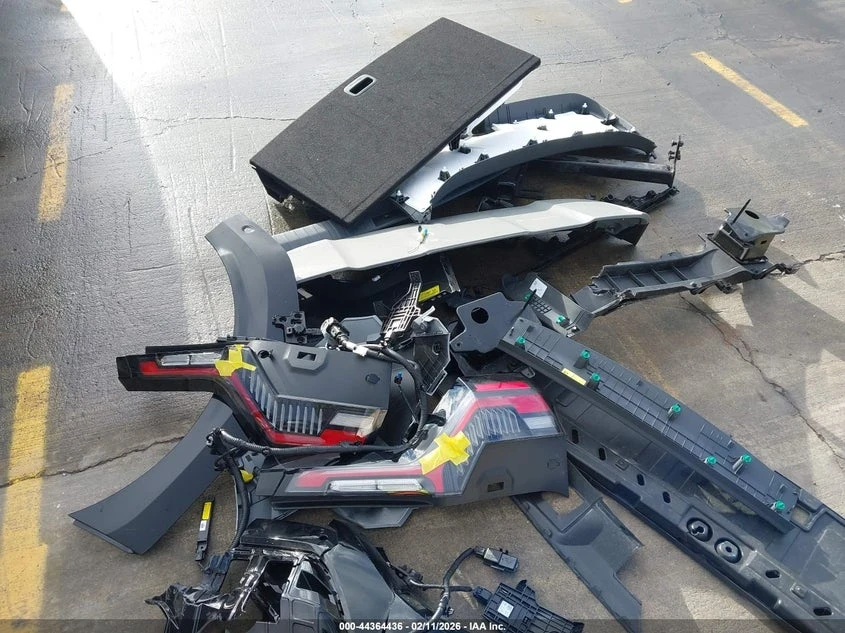 Kia EV9 LAND | НАЛИЧНИ ЧАСТИ | , снимка 11 - Автомобили и джипове - 54184911