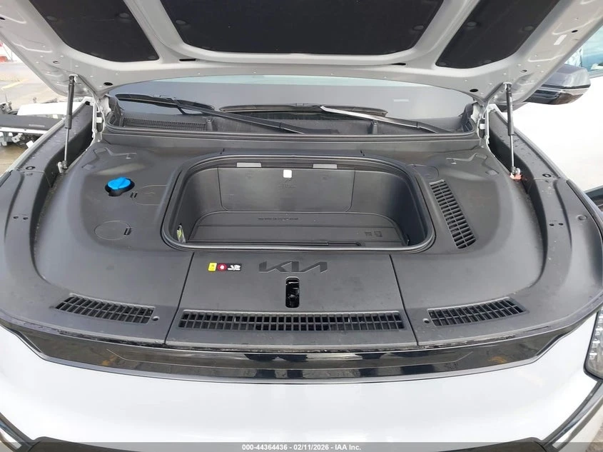 Kia EV9 LAND | НАЛИЧНИ ЧАСТИ | , снимка 9 - Автомобили и джипове - 54184911