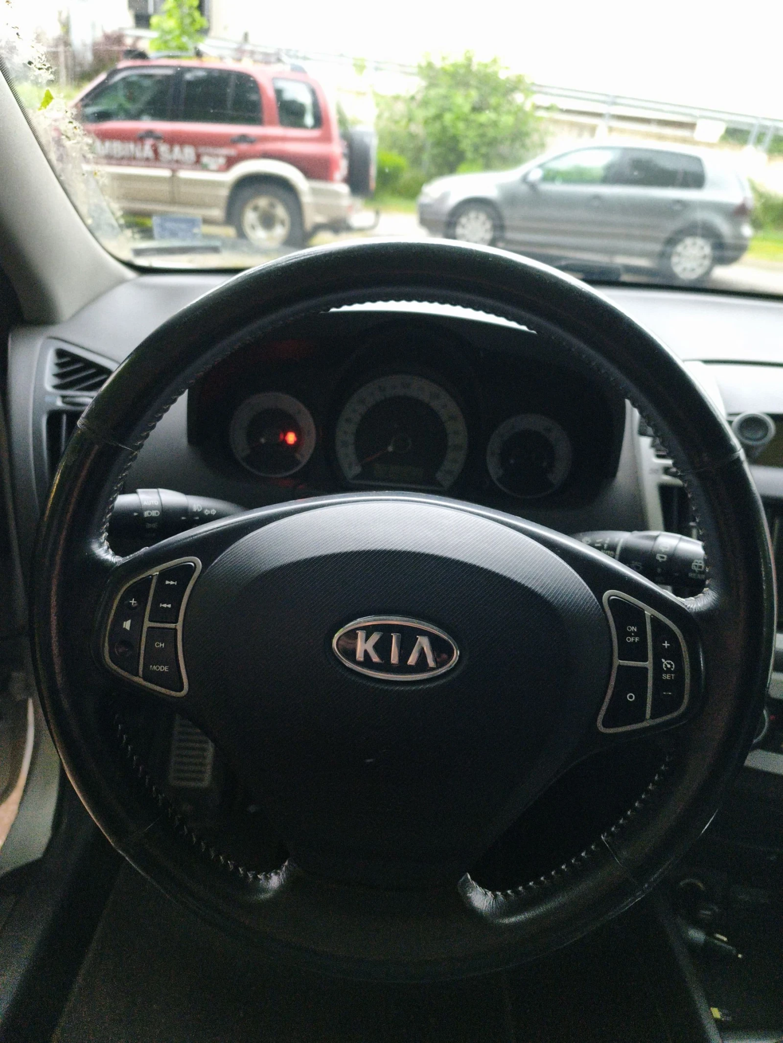Kia Ceed, снимка 4 - Автомобили и джипове - 54436244