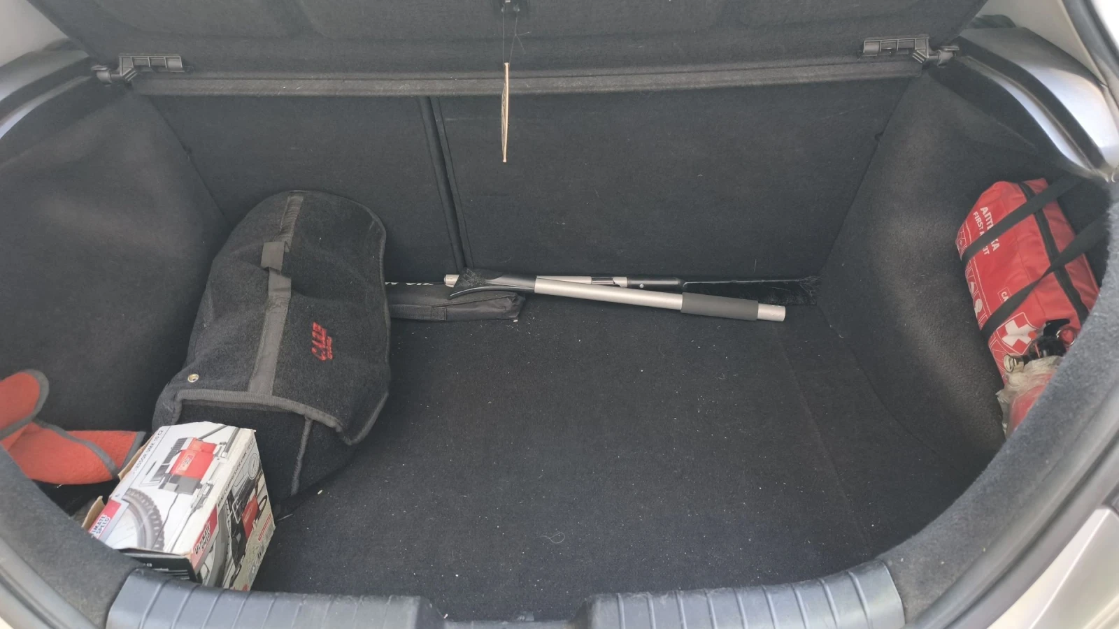 Kia Ceed, снимка 3 - Автомобили и джипове - 54887128