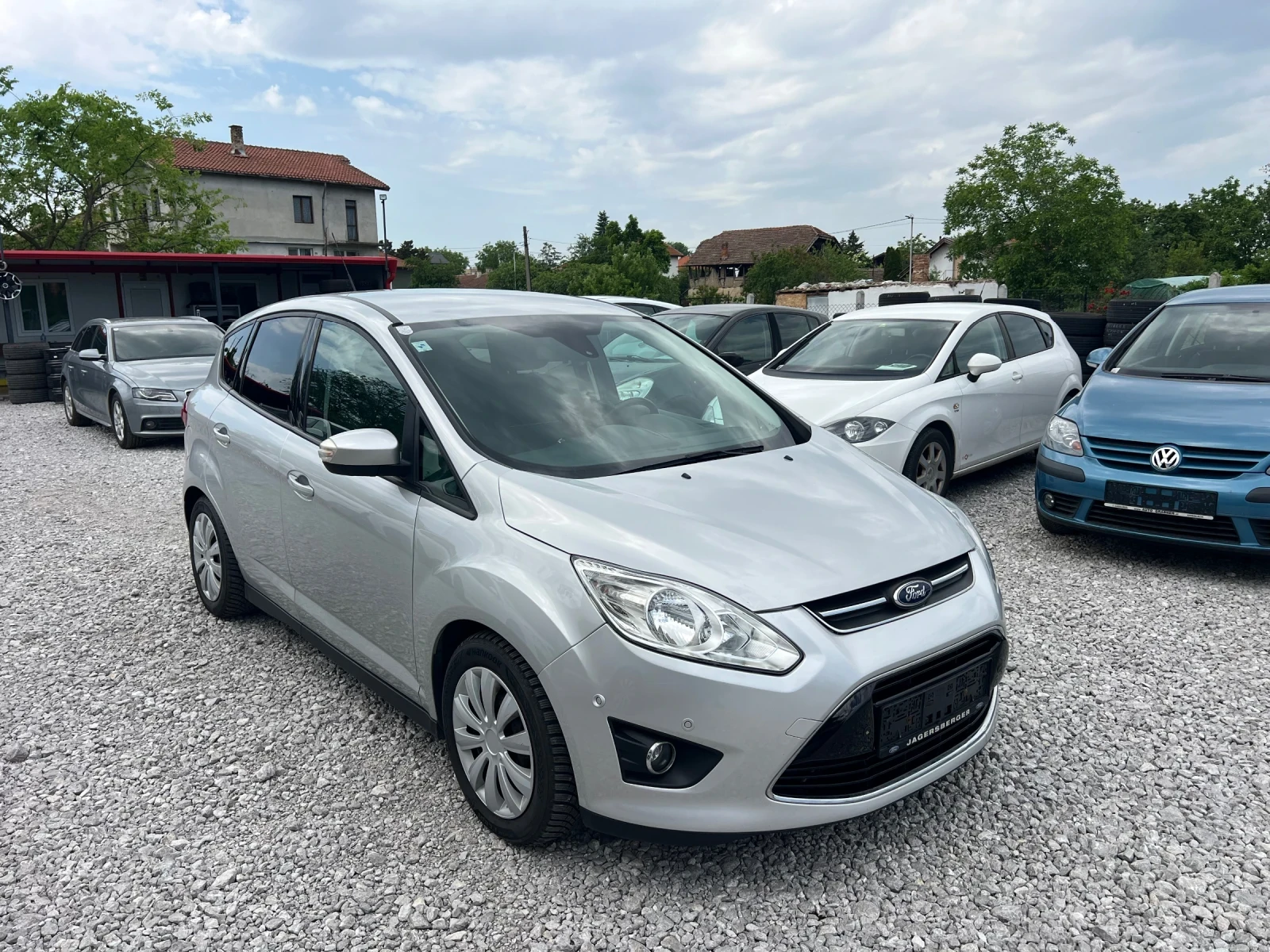 Ford C-max 1.0 101коня 2015 година нов внос Австрия