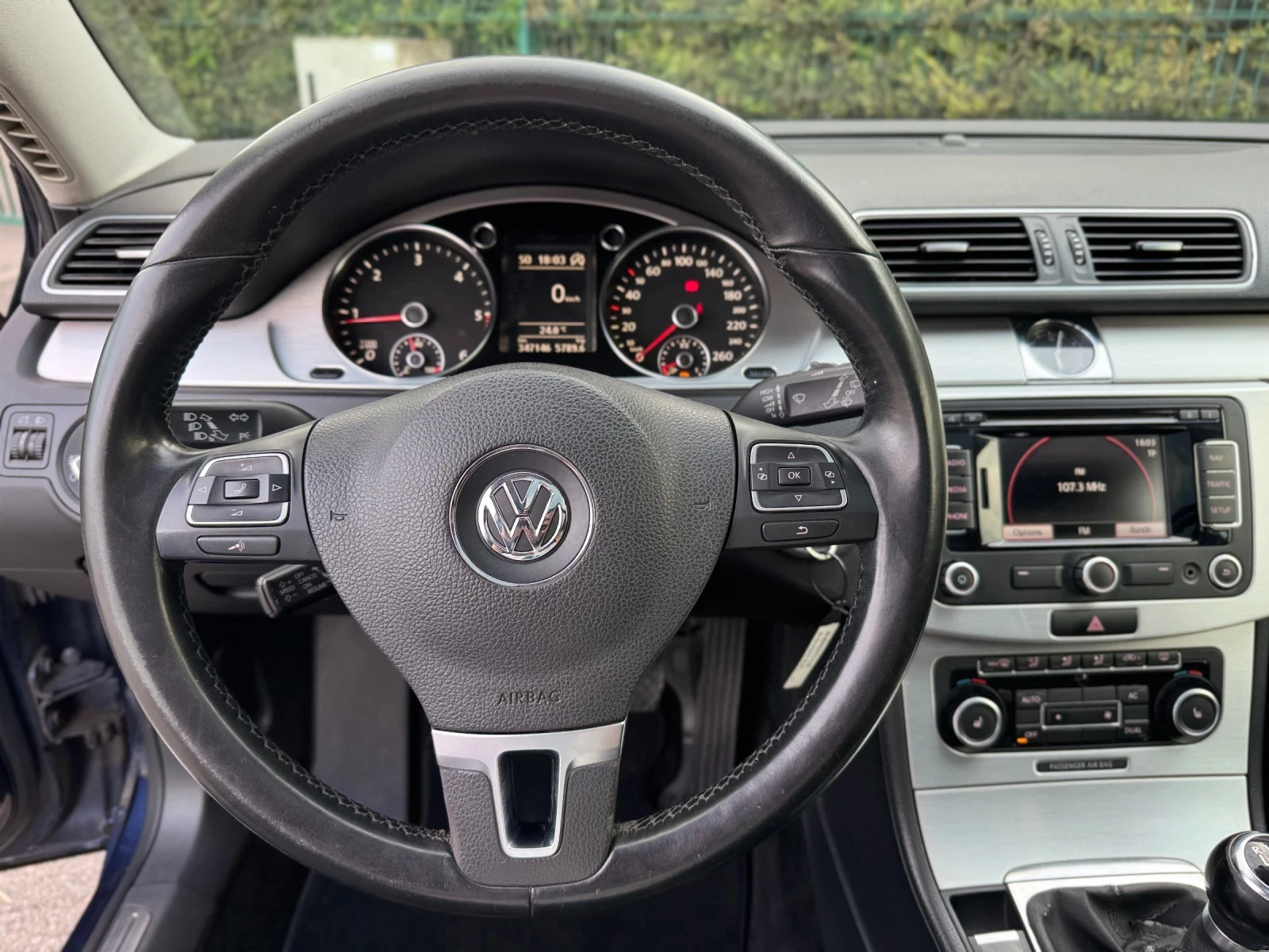 VW Passat Highline | Pano | FULL, снимка 11 - Автомобили и джипове - 54668270