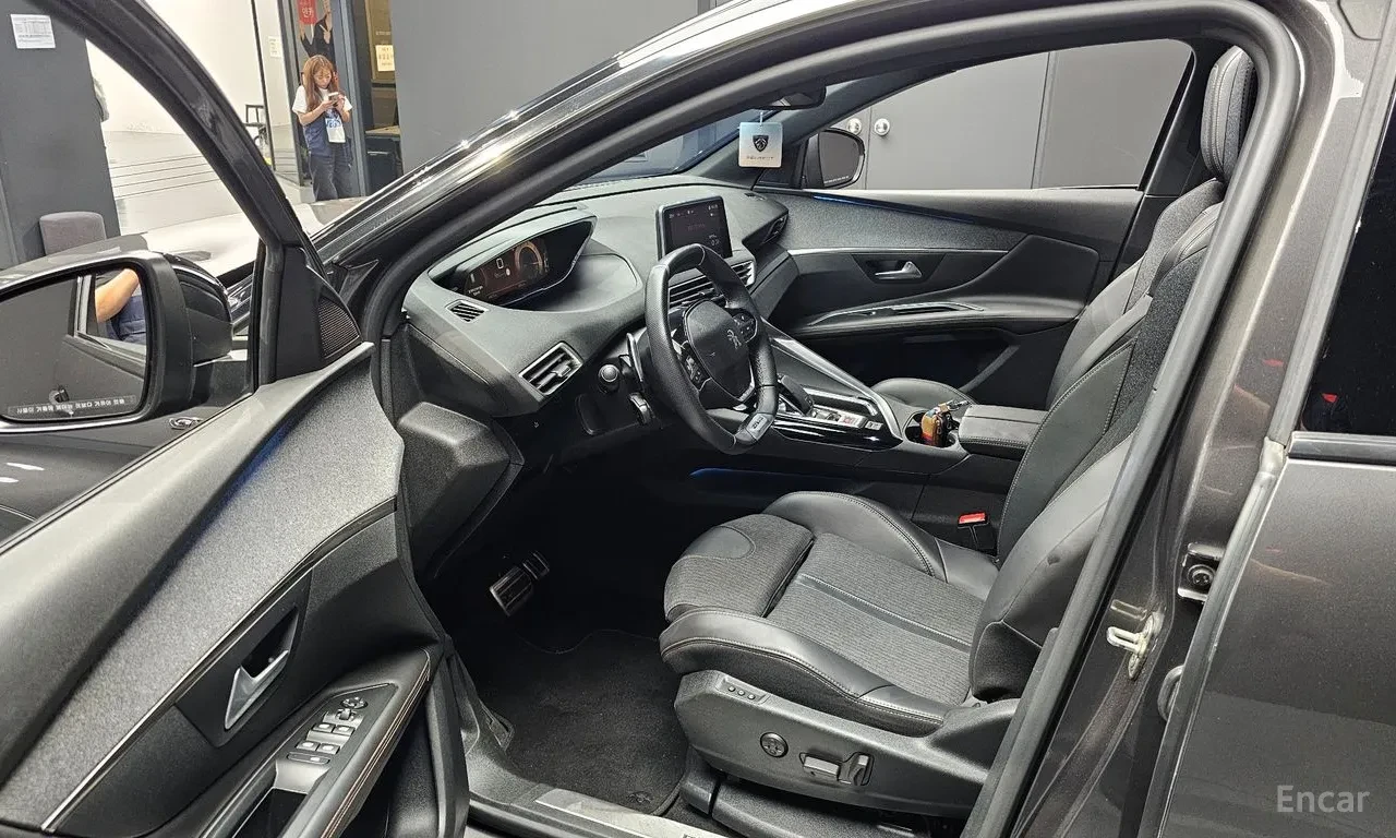 Peugeot 3008 2nd Generation 1.5 BlueHDi, снимка 8 - Автомобили и джипове - 54957204