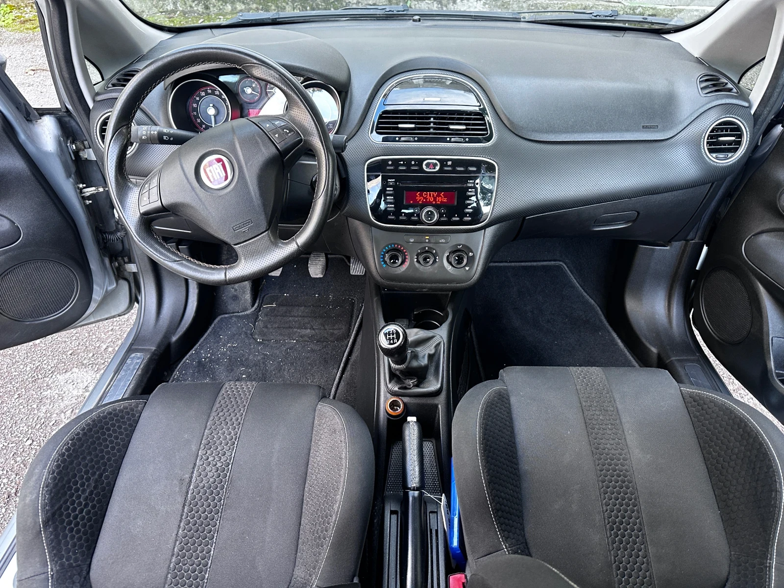 Fiat Punto Тел 0888085060 1.3 Дизел Multijet Evo 95к, снимка 11 - Автомобили и джипове - 55038706