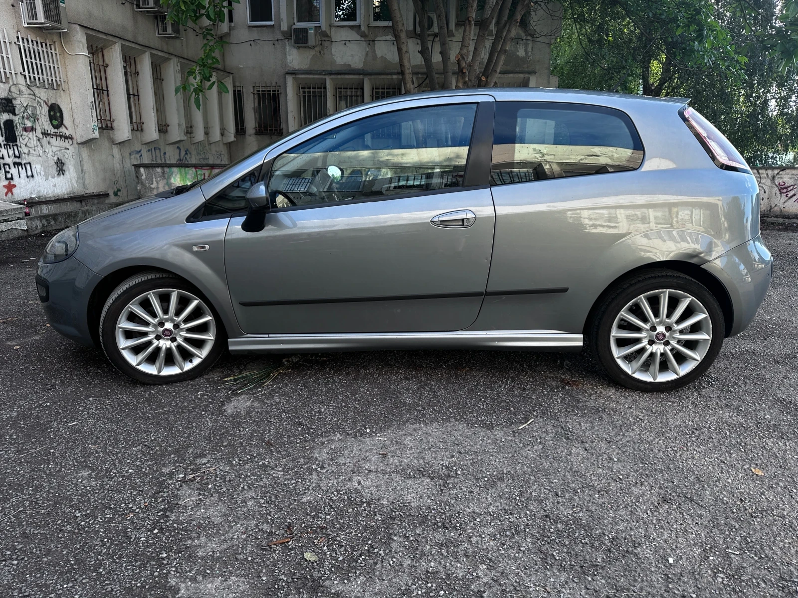 Fiat Punto Тел 0888085060 1.3 Дизел Multijet Evo 95к, снимка 8 - Автомобили и джипове - 55038706