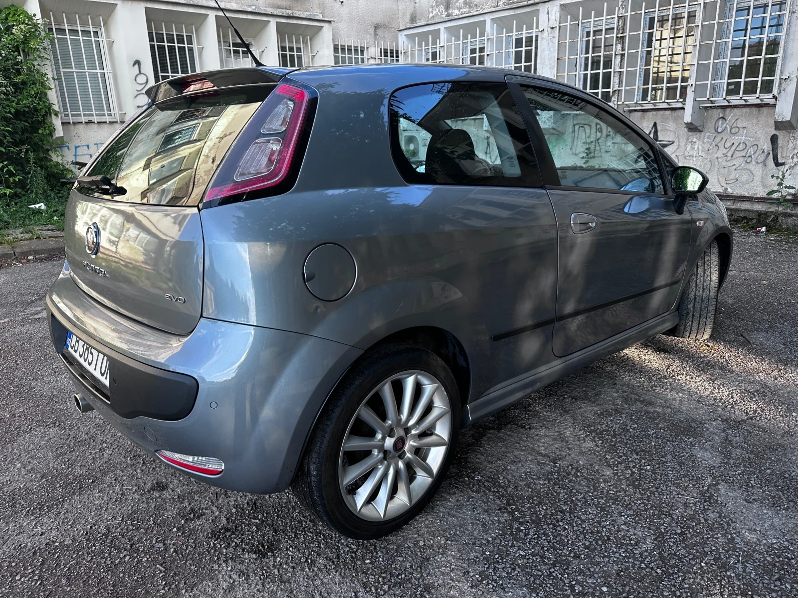 Fiat Punto Тел 0888085060 1.3 Дизел Multijet Evo 95к, снимка 5 - Автомобили и джипове - 55038706