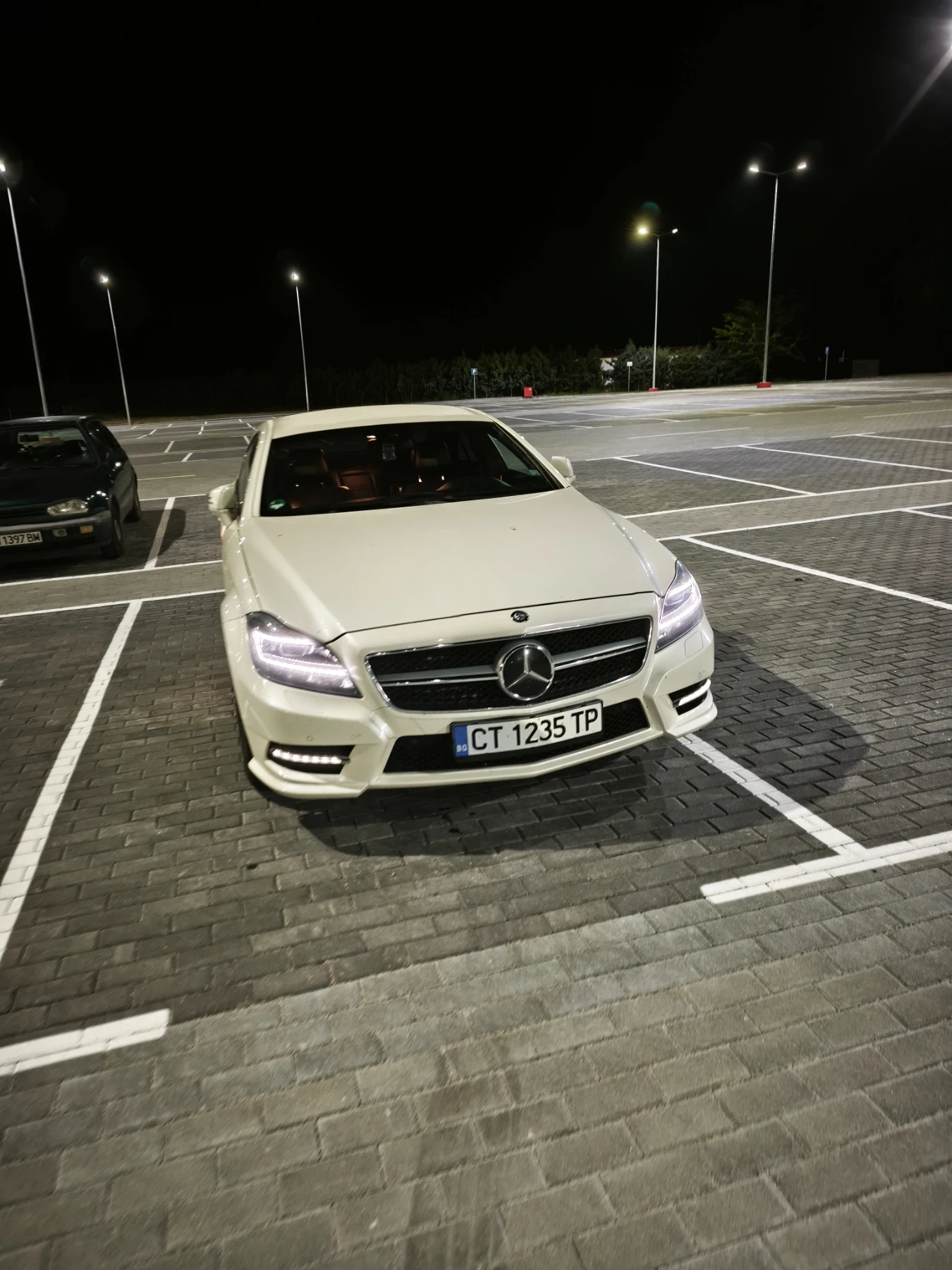 Mercedes-Benz CLS 350, снимка 2 - Автомобили и джипове - 55452817