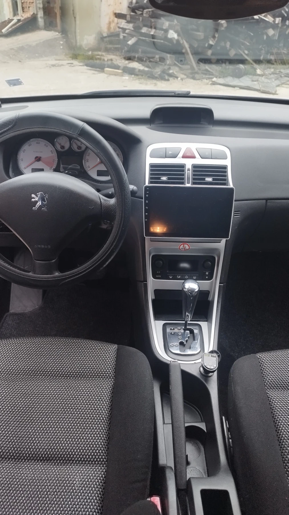 Peugeot 307, снимка 11 - Автомобили и джипове - 55680210