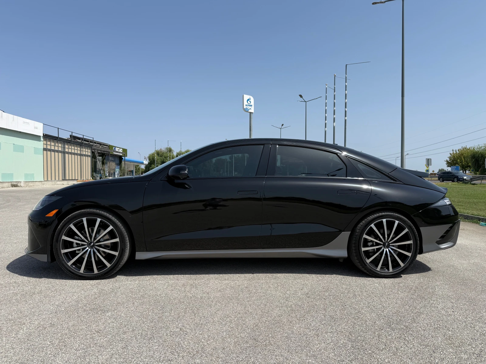 Hyundai Ioniq 6 FULLL-��������-77.4�w-22500km:4x4:BOSE | Mobile.bg � ����������� 4