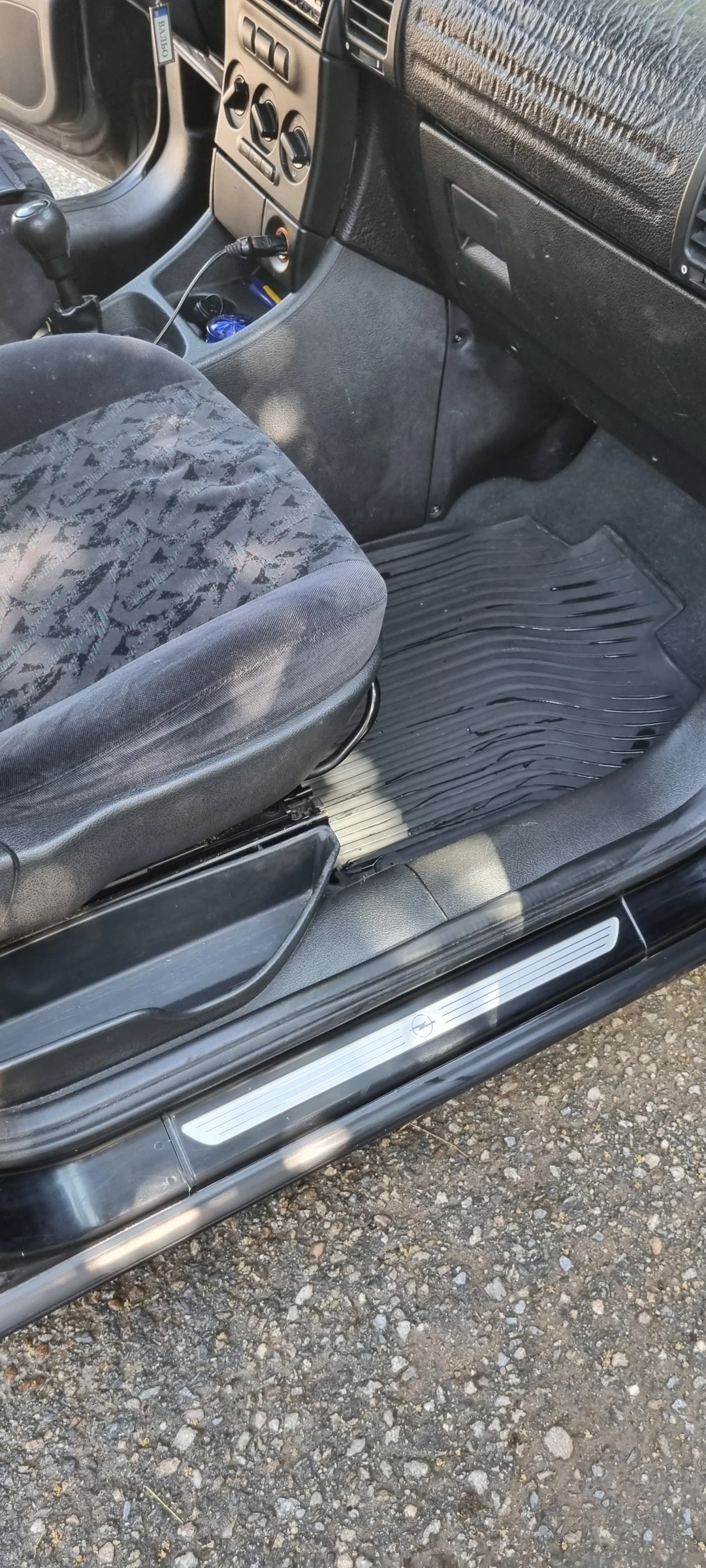 Opel Zafira 2.2, снимка 5 - Автомобили и джипове - 56153043