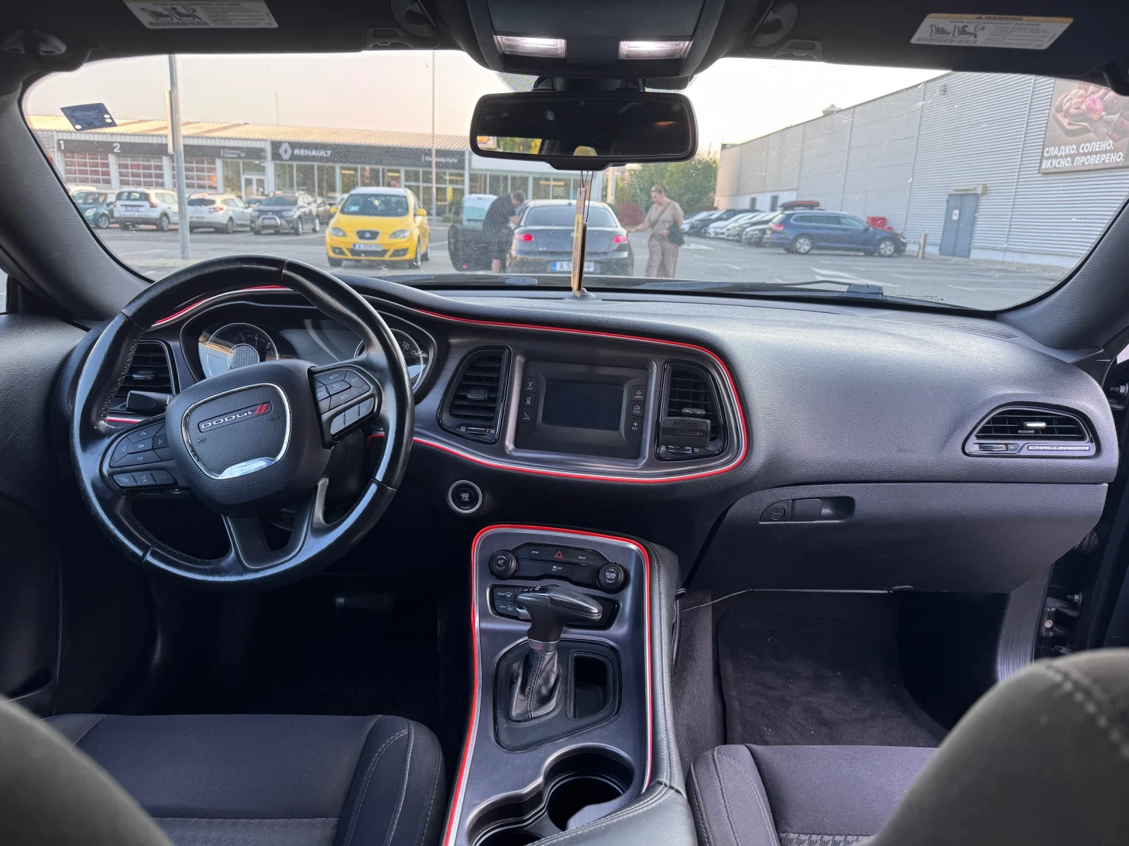 Dodge Challenger 5.7 RT, снимка 8 - Автомобили и джипове - 56187036