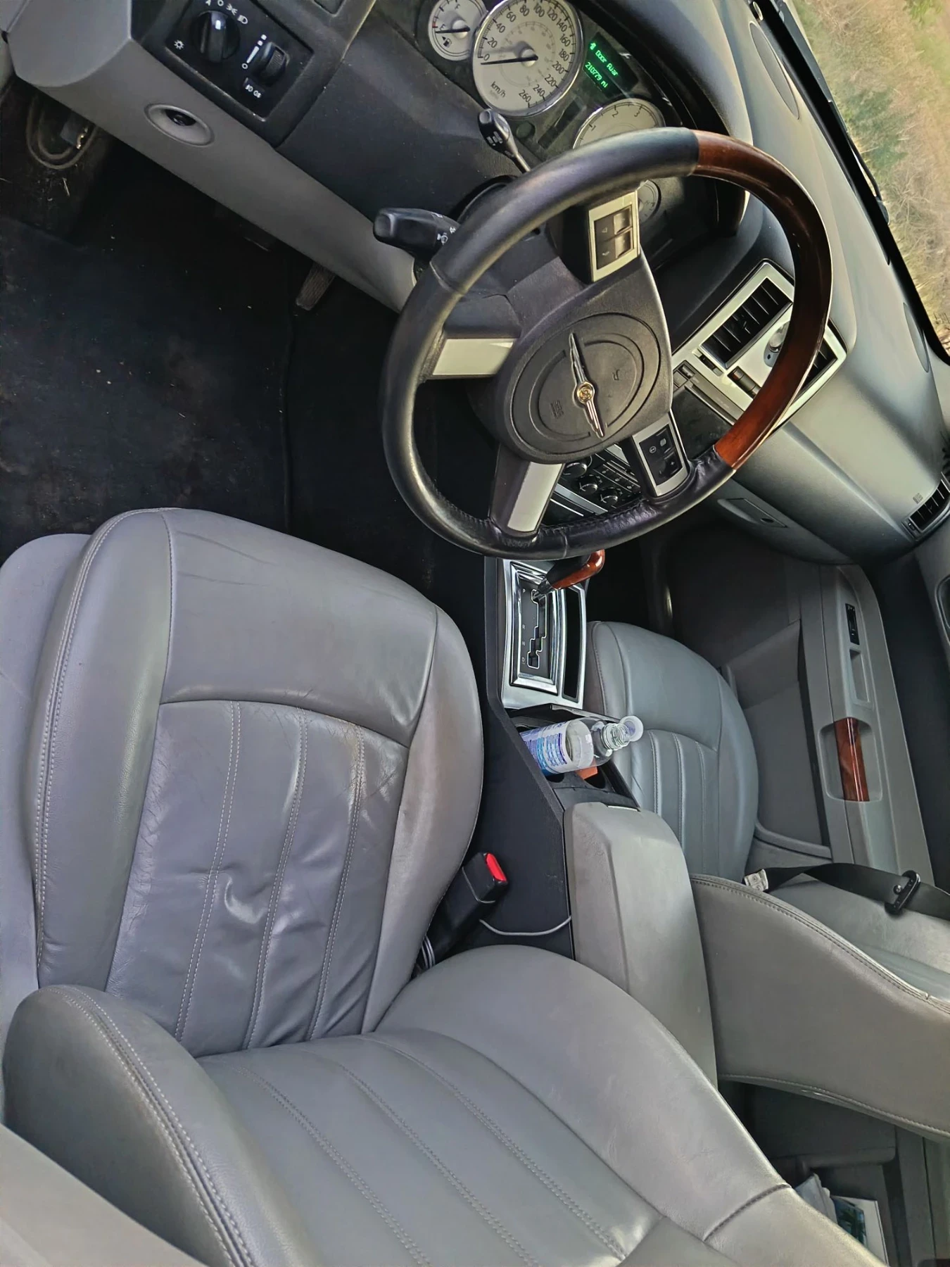 Chrysler 300c, снимка 6 - Автомобили и джипове - 56300707