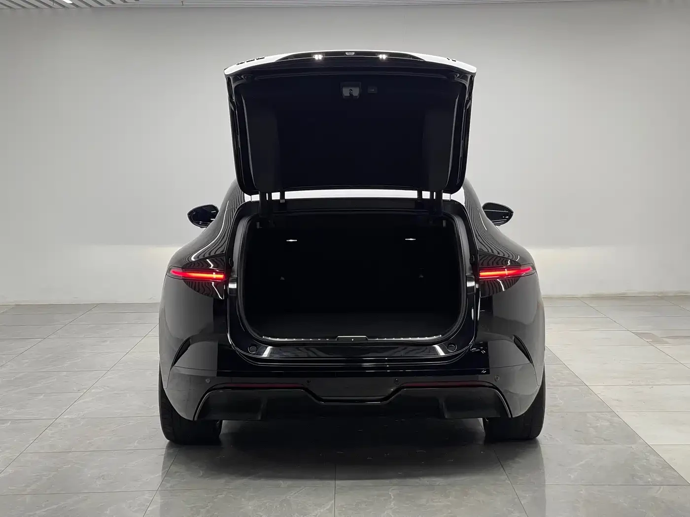 Avatr 12 650 Triple Laser AWD Performance Edition | Mobile.bg � ����������� 9