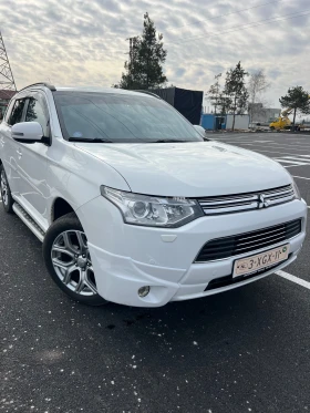 Mitsubishi Outlander PHEV, снимка 1