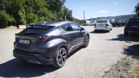 Toyota C-HR 2.0 Hybrid , снимка 3