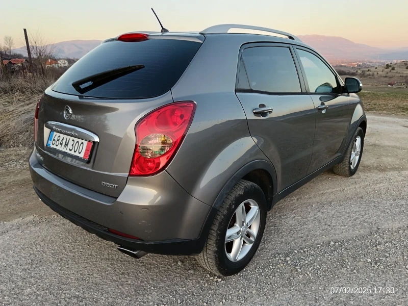 SsangYong Korando  Е-HDi 2.0D, снимка 3 - Автомобили и джипове - 48870855