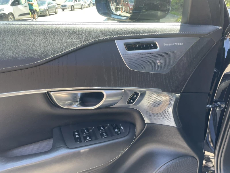 Volvo Xc90 B5 AWD Plus Bright, снимка 9 - Автомобили и джипове - 50470568