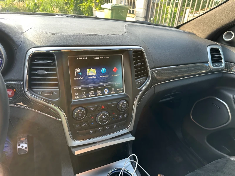 Jeep Grand cherokee SRT, снимка 11 - Автомобили и джипове - 52713831