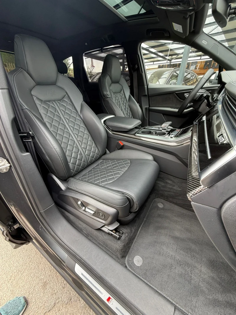 Audi SQ7 4.0TFSI Technik, снимка 9 - Автомобили и джипове - 50617924