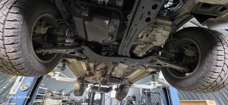 Toyota Rav4 2 0d4d, снимка 6 - Автомобили и джипове - 52572250