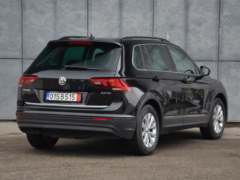 VW Tiguan 2.0 DI AVTOMAT, снимка 4 - Автомобили и джипове - 52875069