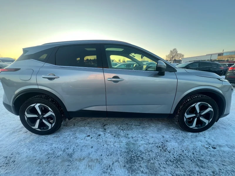 Nissan Qashqai 1.3iHibrd На части, снимка 4 - Автомобили и джипове - 53057483