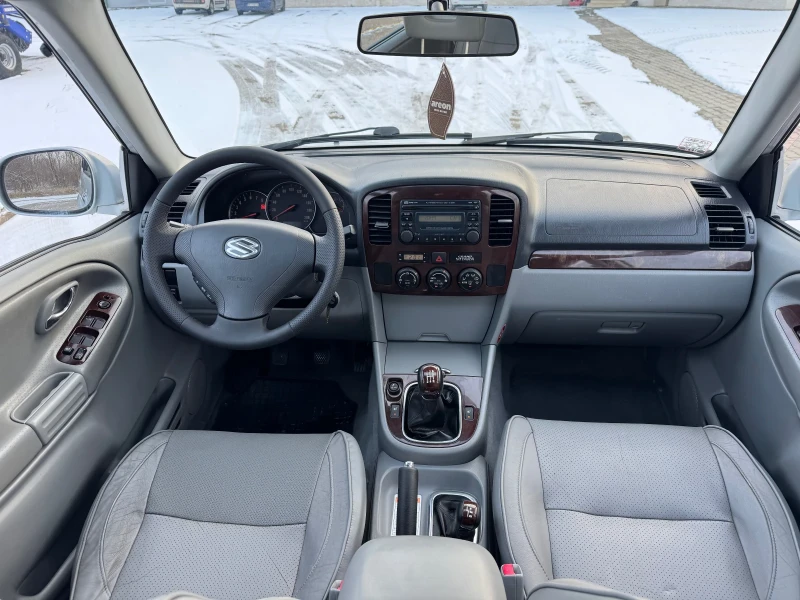 Suzuki Grand vitara Xl7. Ръчка. 4х4. Клима 2.7, снимка 10 - Автомобили и джипове - 53191699