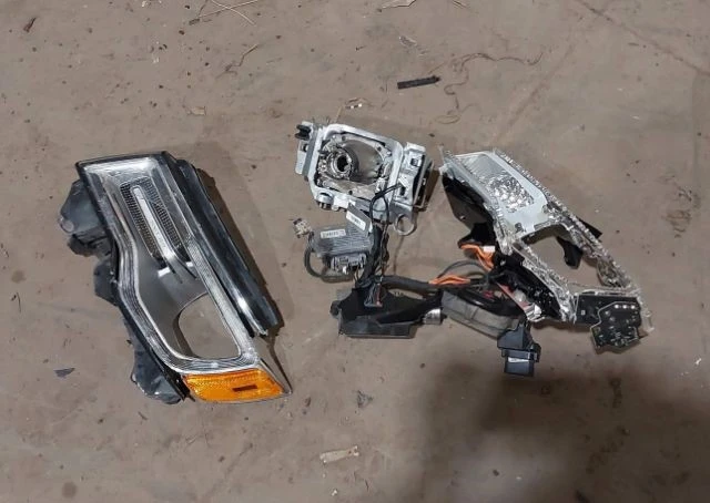 Jeep Grand cherokee LIMITED 4X4 - 18000 лв. - 35082113 | Car24.bg