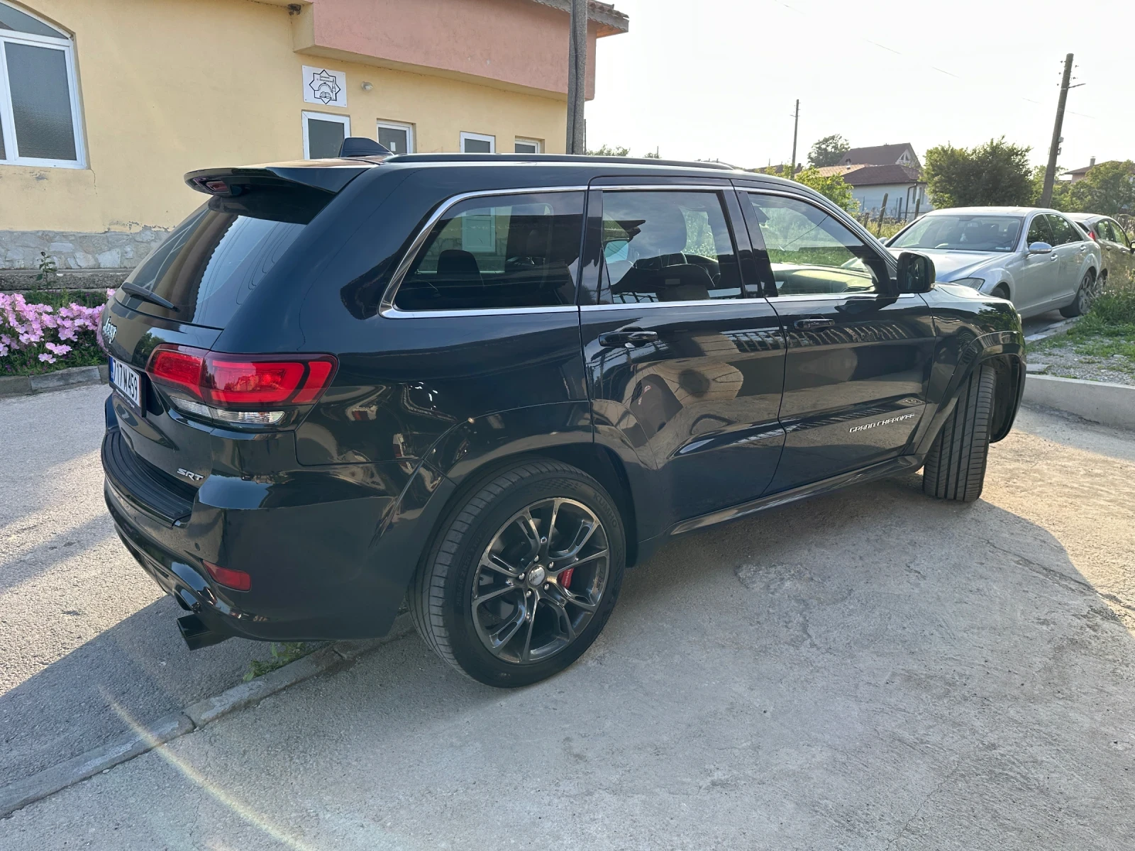Jeep Grand cherokee SRT - изображение 6
