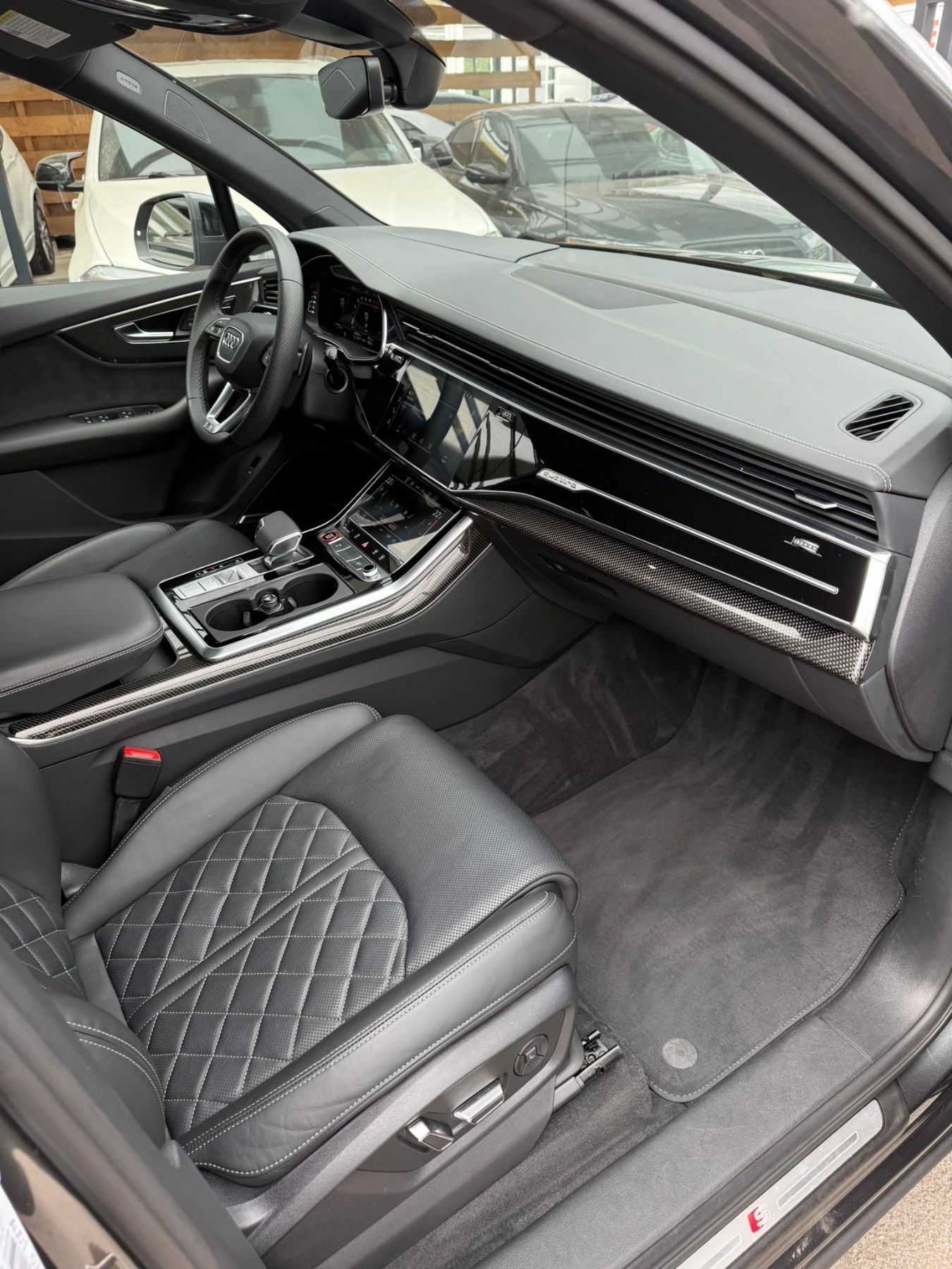 Audi SQ7 4.0TFSI Technik - изображение 8