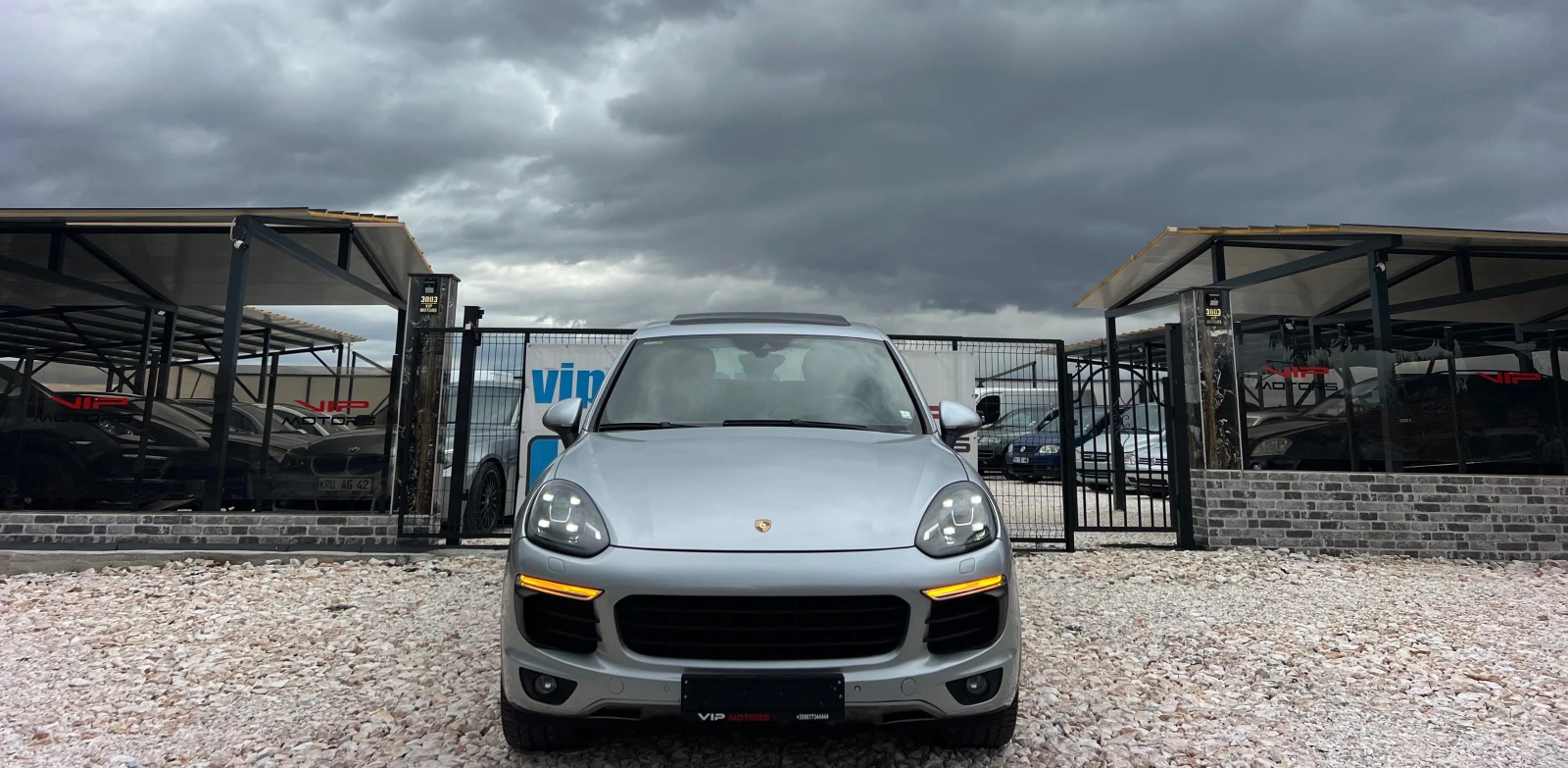 Porsche Cayenne 4.2TDI GTS-PAKET/PANORAMA/LED/FULL/MAX/UNIKAT - изображение 2