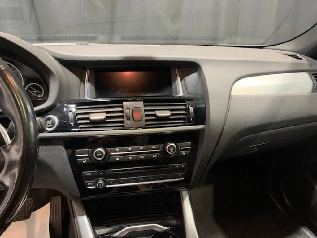 BMW X4 M40i* Шибидах* HUD* Камера - изображение 10