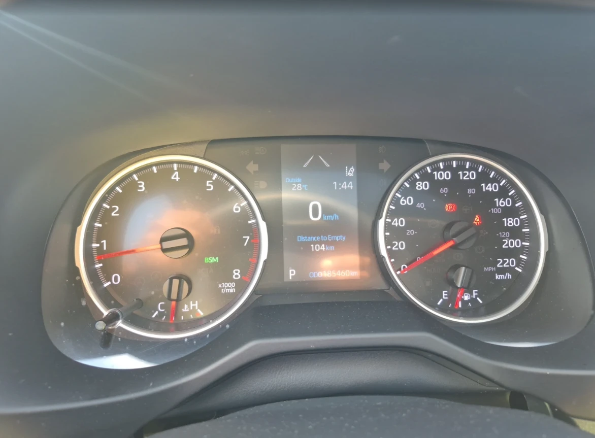 Toyota Rav4 XLE - изображение 7