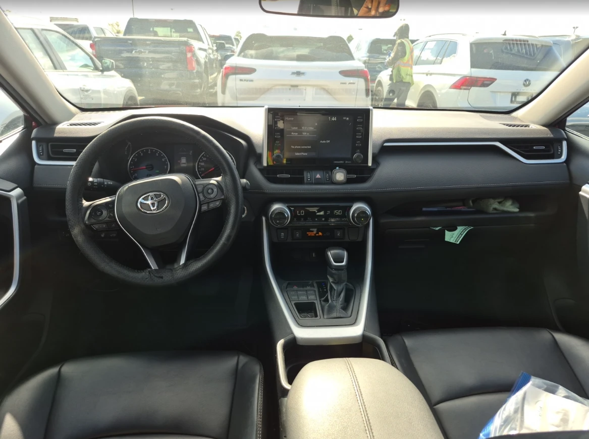 Toyota Rav4 XLE - изображение 8