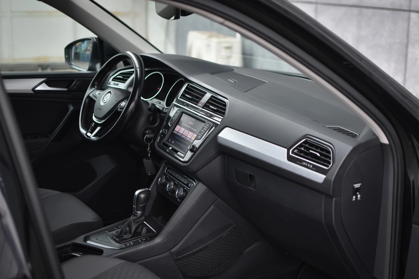 VW Tiguan 2.0 DI AVTOMAT | Mobile.bg � ����������� 11