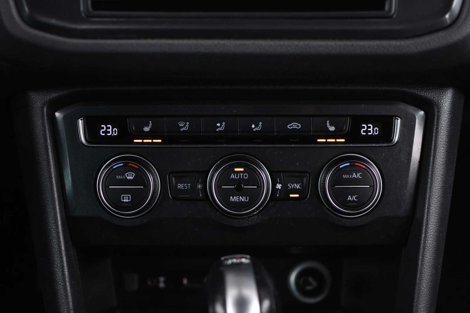 VW Tiguan 2.0 DI AVTOMAT | Mobile.bg � ����������� 13