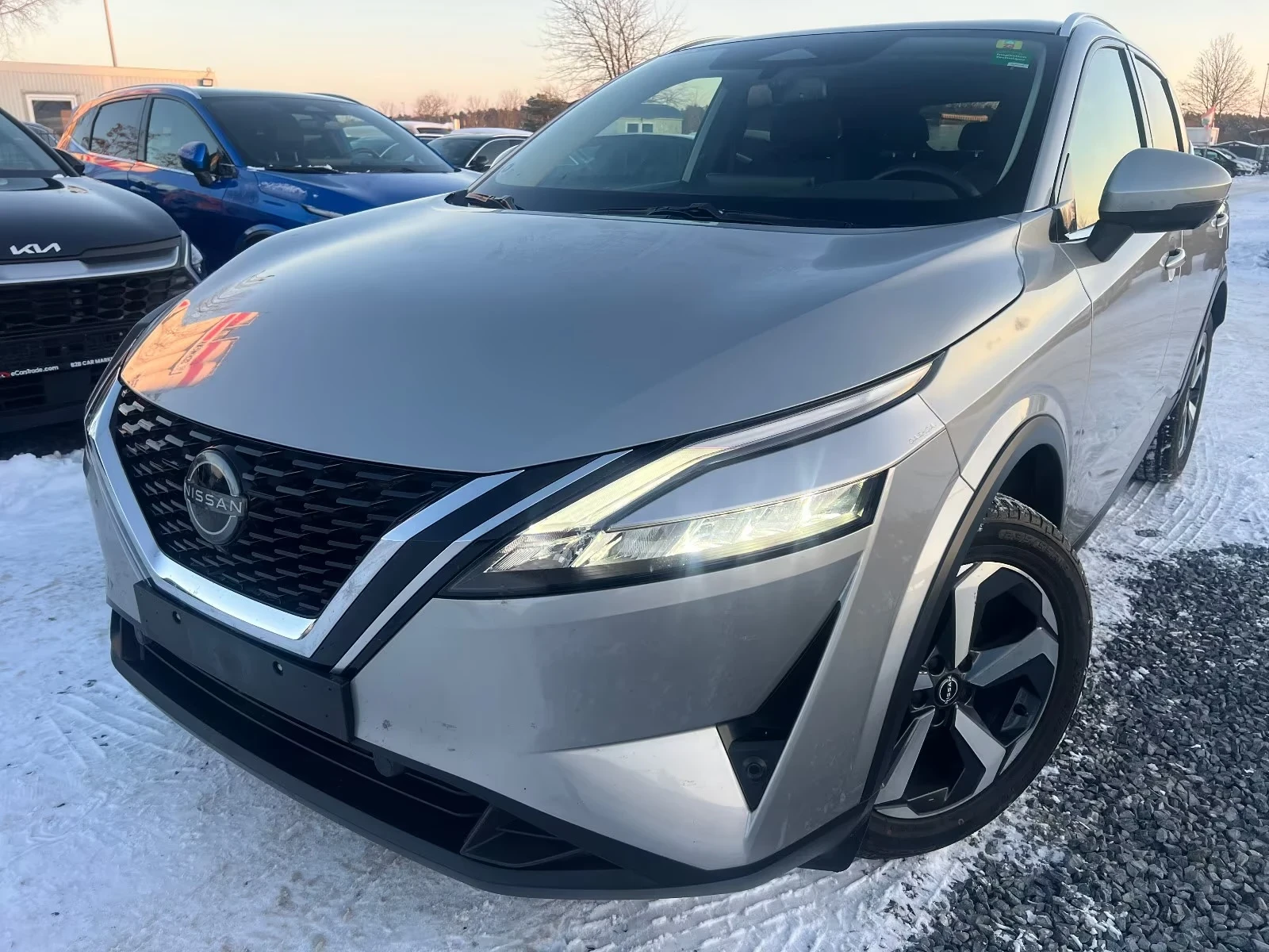 Nissan Qashqai 1.3iHibrd На части j12 - изображение 3