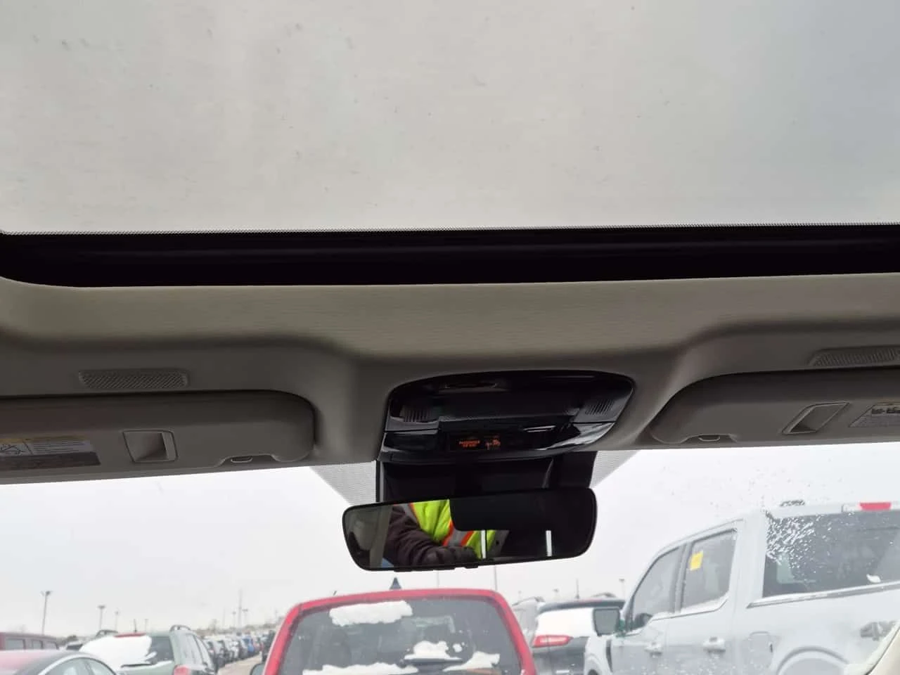 Lexus NX PREMIUM /CARFAX/Обдух/Подгрев/Пано/2 ключа, снимка 11 - Автомобили и джипове - 53962565