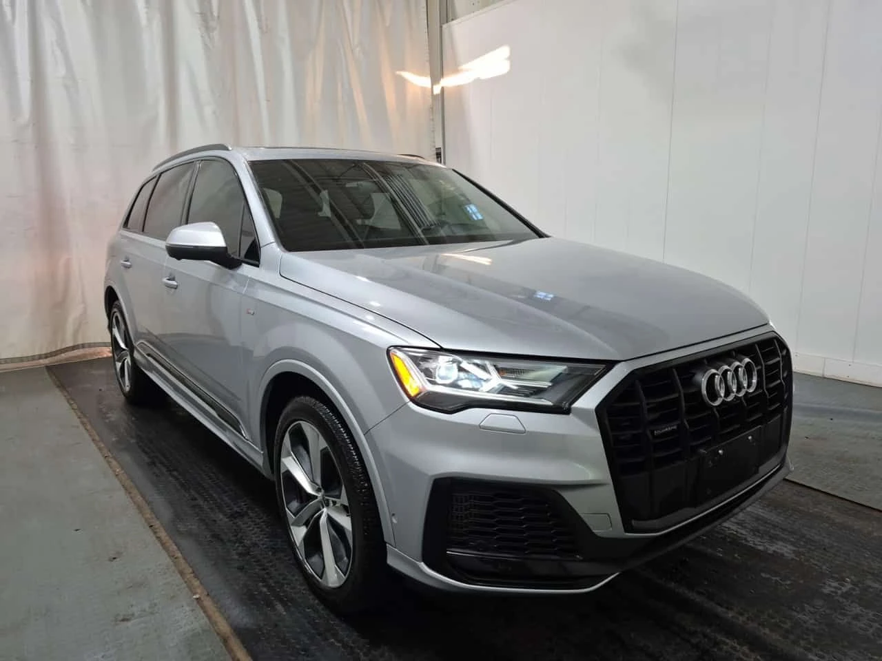 Audi Q7 * PROGRESSIV * CARFAX * ЦЕНА ДО БГ, снимка 2 - Автомобили и джипове - 54269471