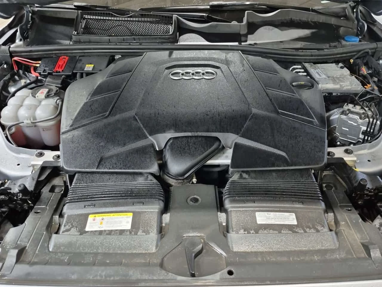 Audi Q7 * PROGRESSIV * CARFAX * ЦЕНА ДО БГ, снимка 17 - Автомобили и джипове - 54269471