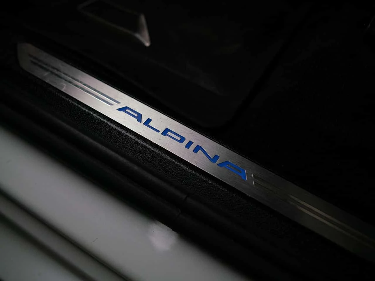 BMW X7 * M50i * ALPINA XB7 | PREMIUM | DISTRONIC | 360, снимка 9 - Автомобили и джипове - 54454669