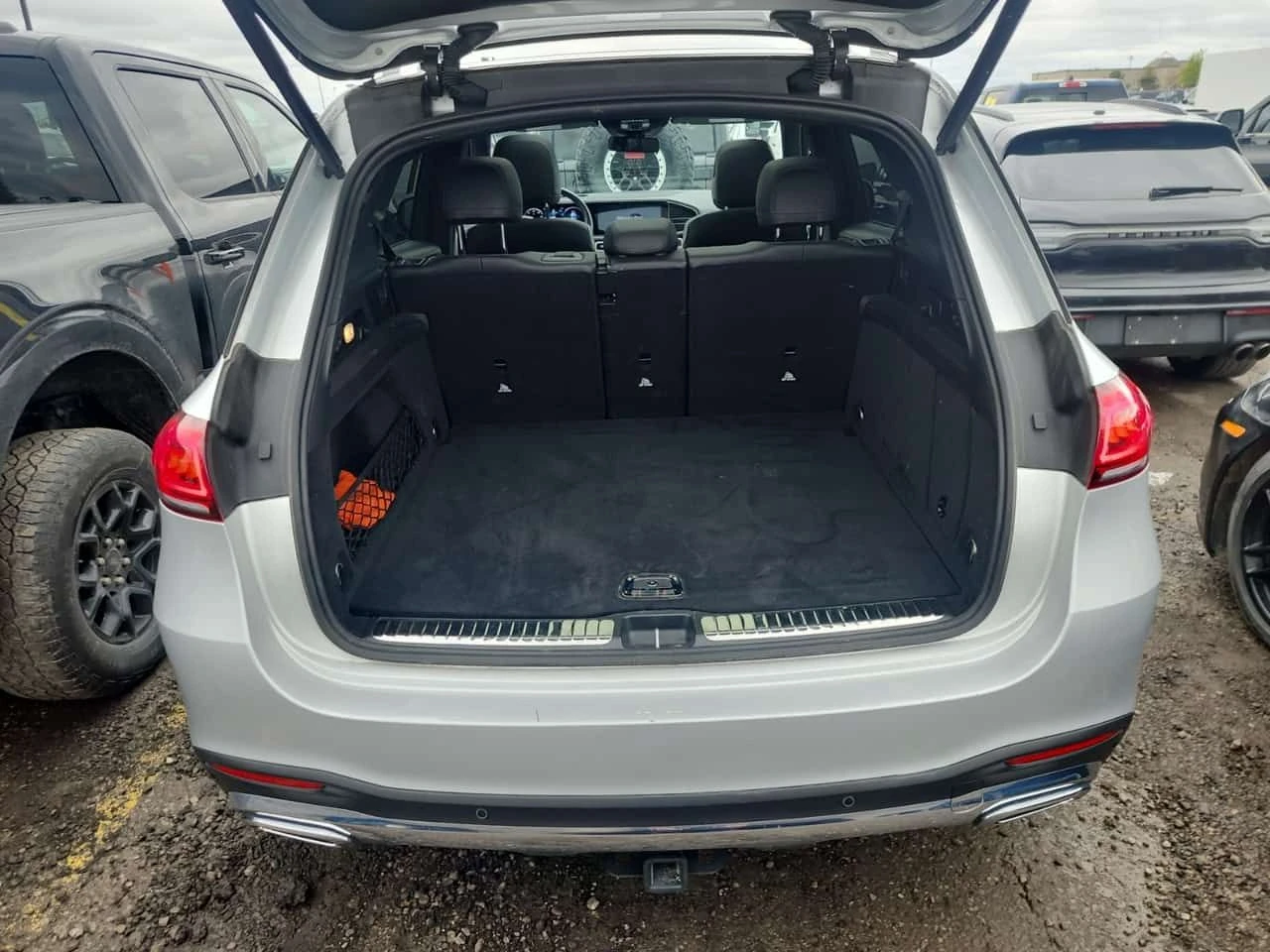 Mercedes-Benz GLE * 450 * CARFAX * ЦЕНА ДО БГ, снимка 14 - Автомобили и джипове - 54567219