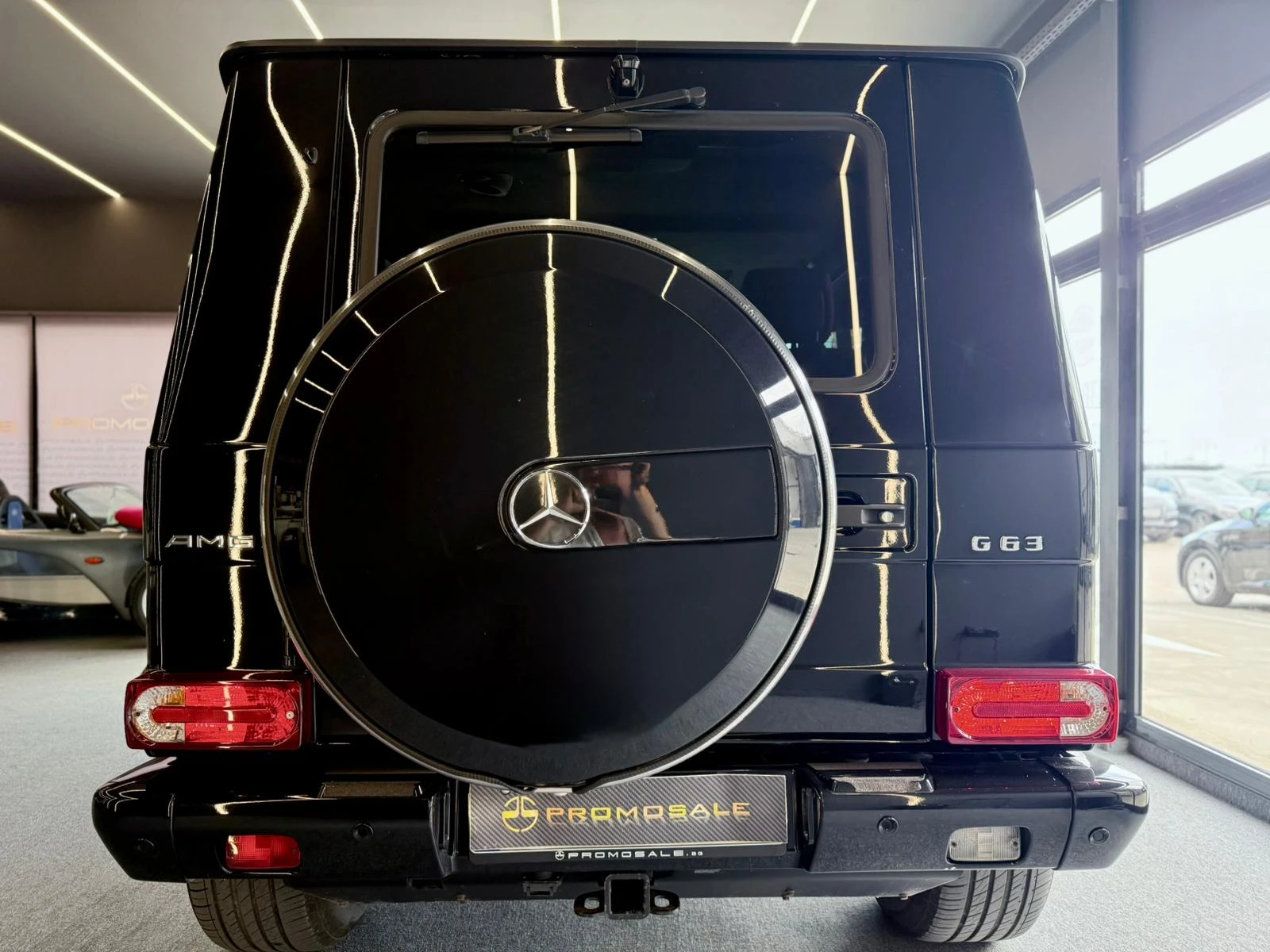 Mercedes-Benz G 63 AMG Designo* Full* Подгрев* Обдух* Лизинг, снимка 5 - Автомобили и джипове - 54703502