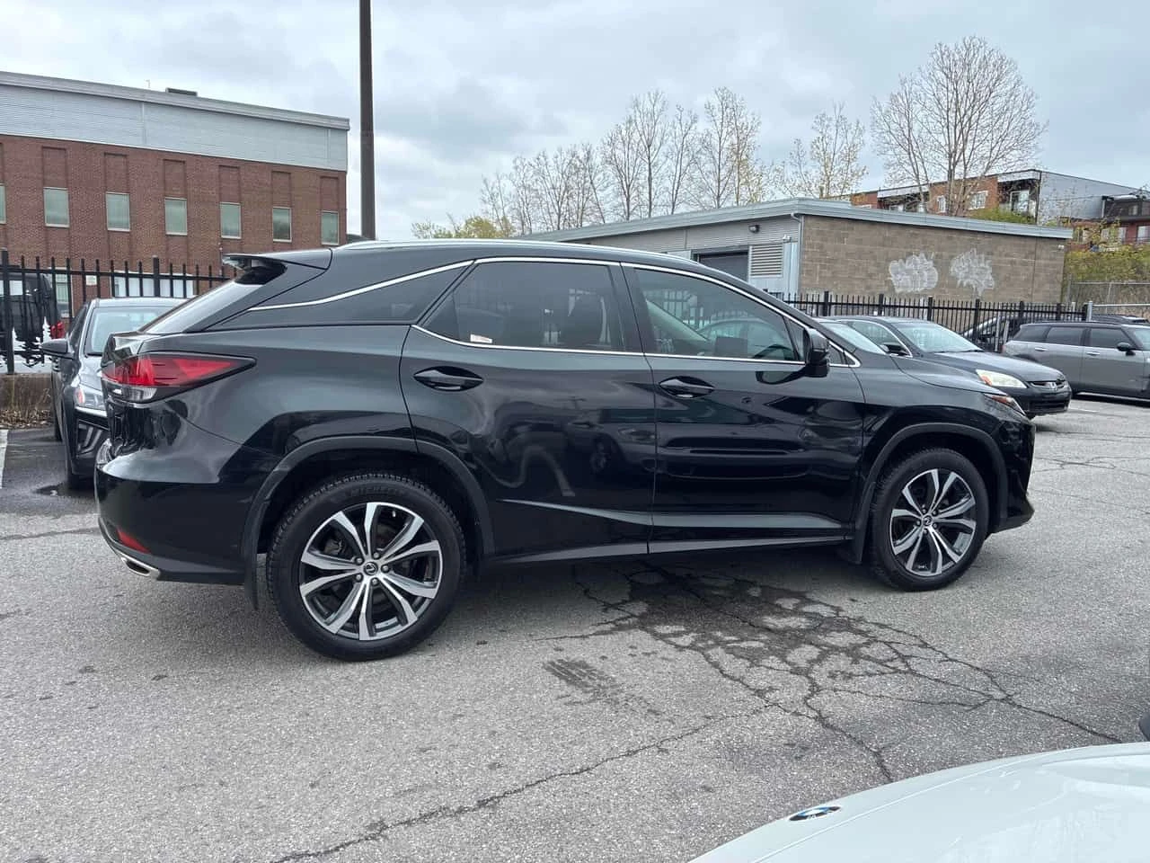 Lexus RX 350 * ОБДУХВАНЕ * ПРЕДСТАВИТЕЛСТВО * АВТОКРЕДИТ, снимка 3 - Автомобили и джипове - 54710742