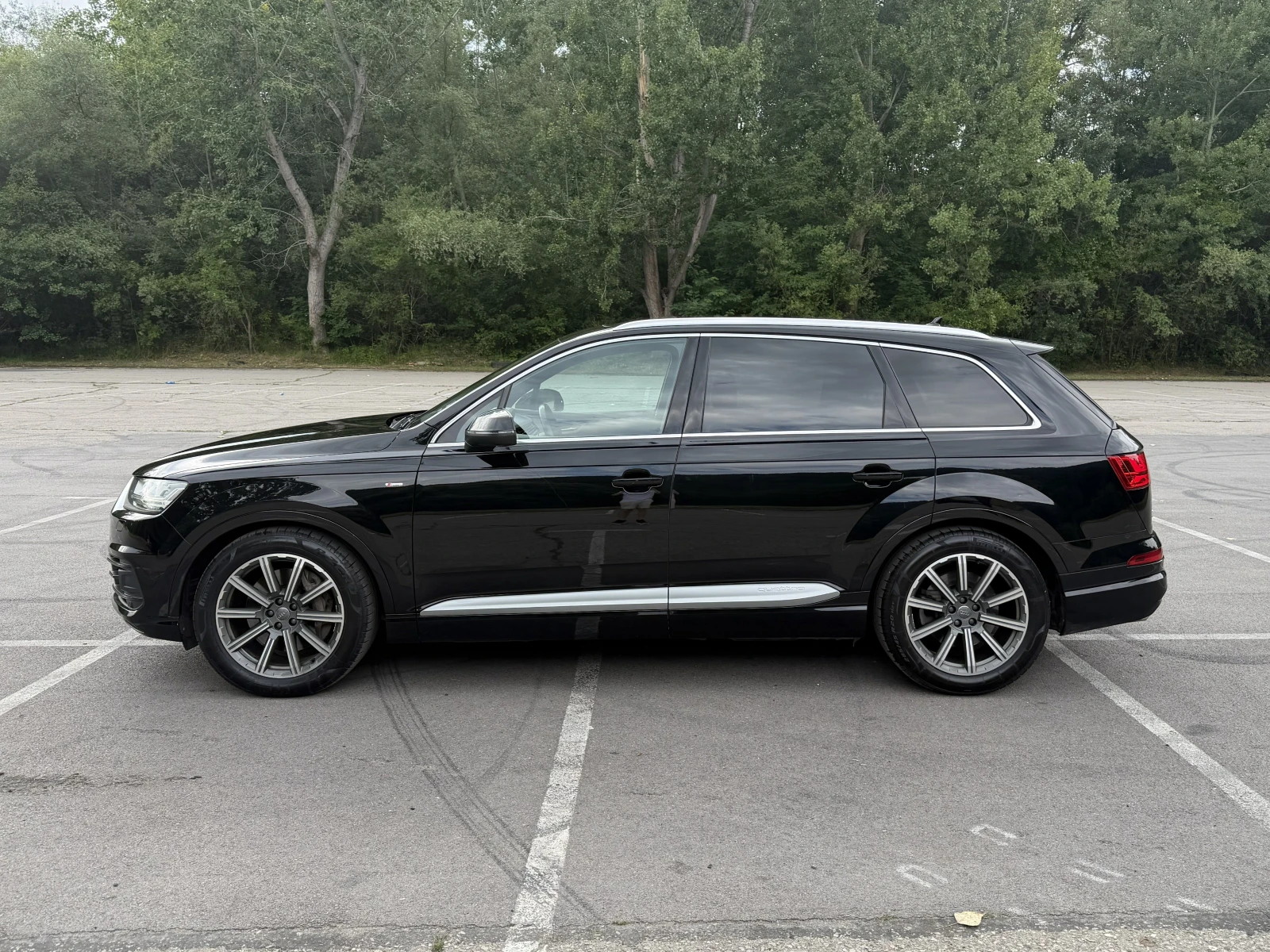 Audi Q7 Единствен собственик/FULL/Панорама/CarPlay, снимка 4 - Автомобили и джипове - 55149041