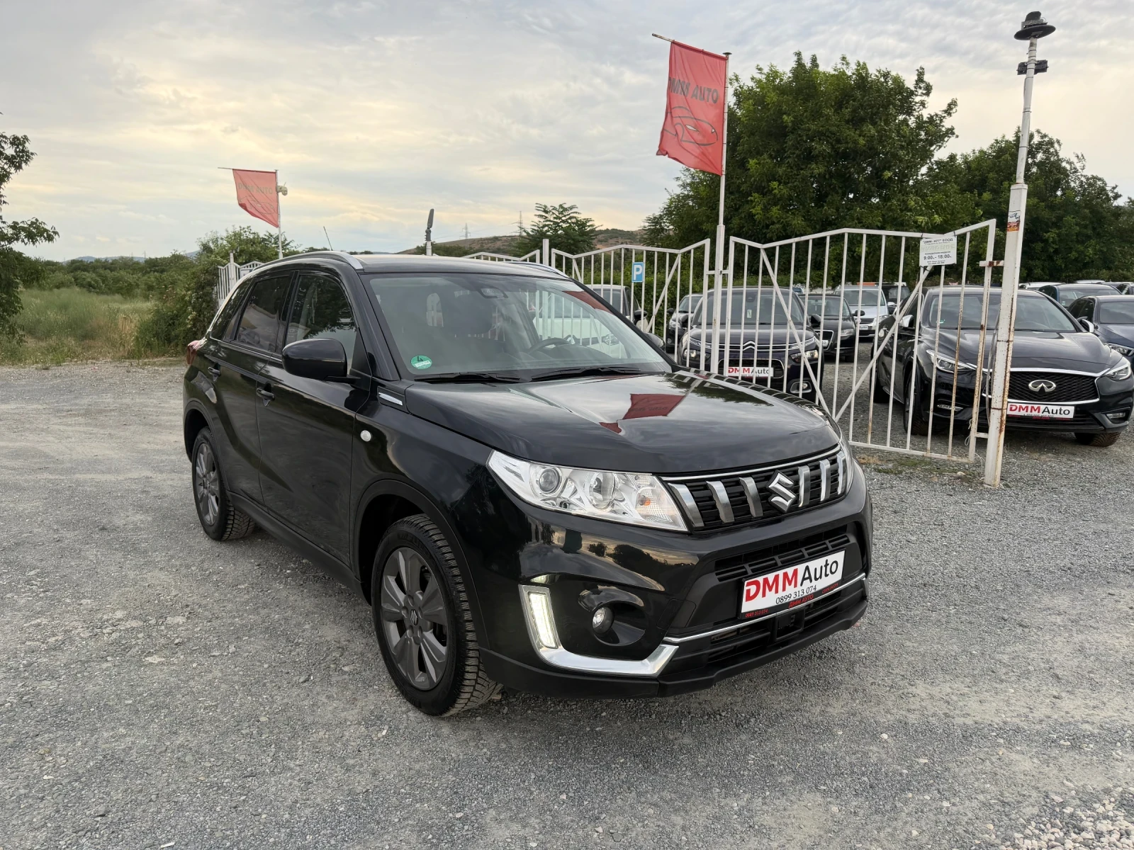 Suzuki Vitara 4X4 / БЕНЗИН / АВТОМАТИК / ЕВРО6 / FACELIFT / ЛЕД , снимка 3 - Автомобили и джипове - 55212737