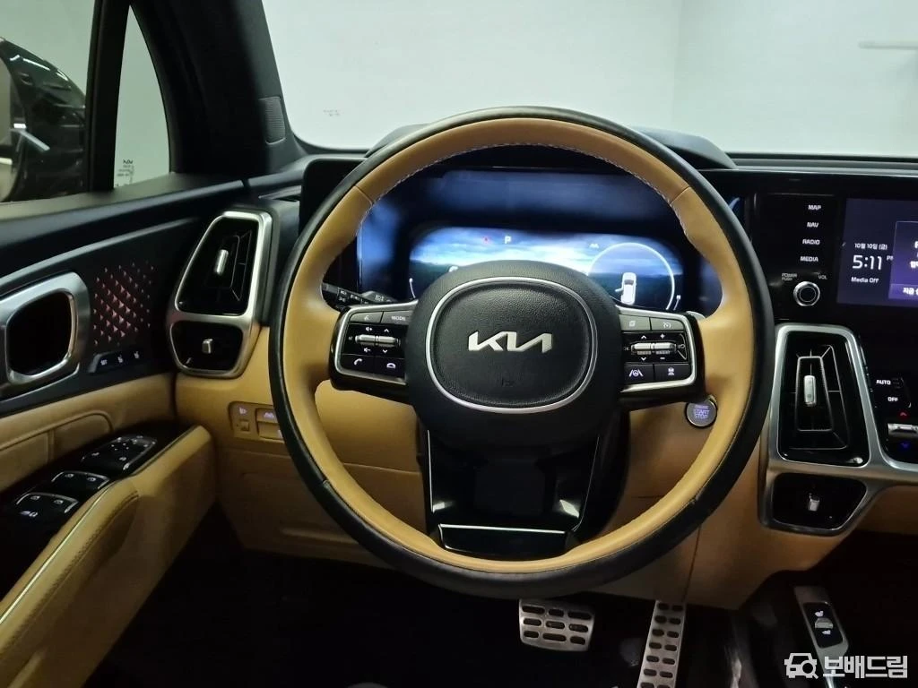 Kia Sorento 31хил.км* SIGNATURE* ОБДУХ* ПОДГРЕВ* 360* , снимка 7 - Автомобили и джипове - 55254210
